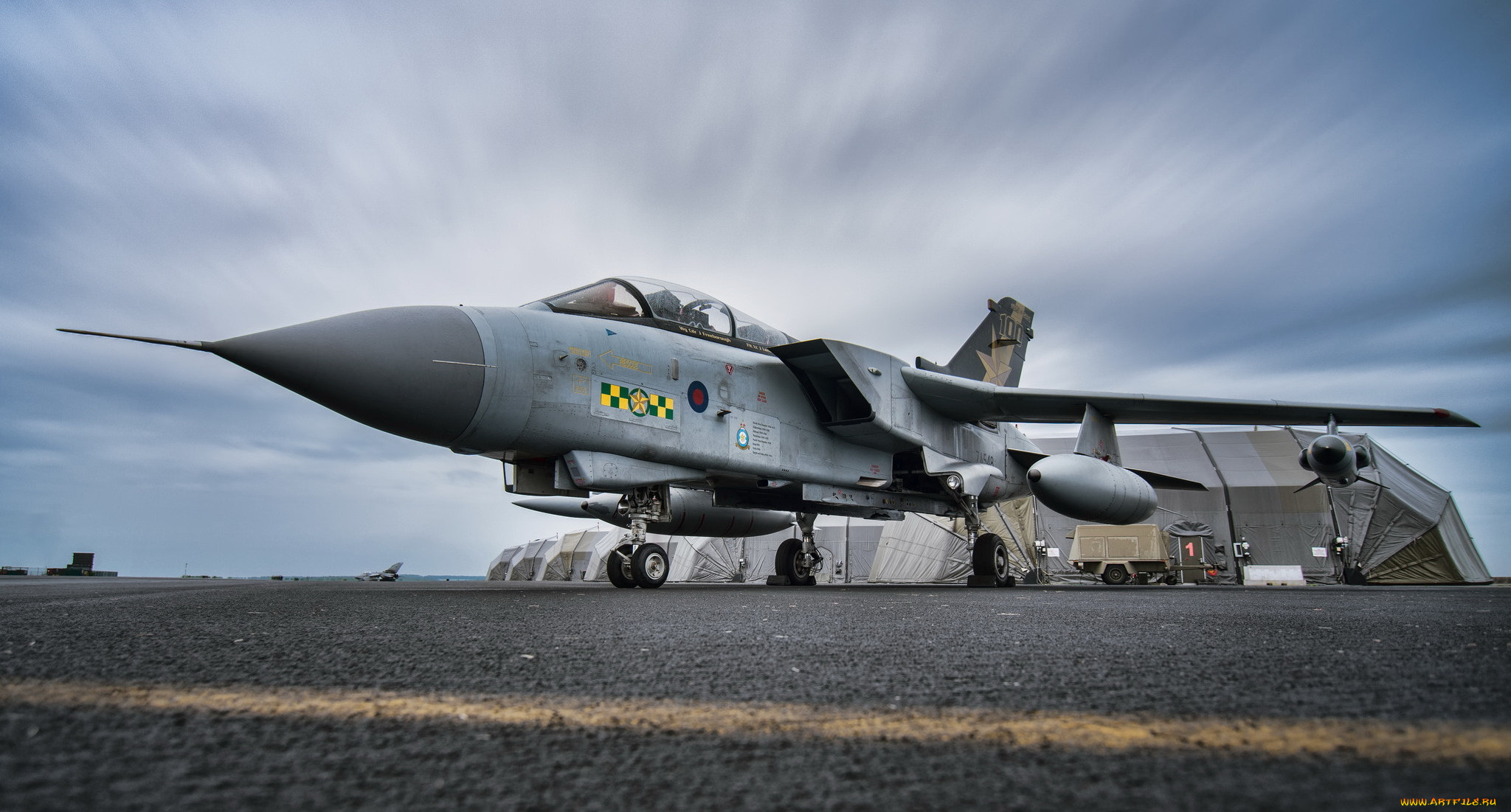 ,  , , , , tornado, gr4